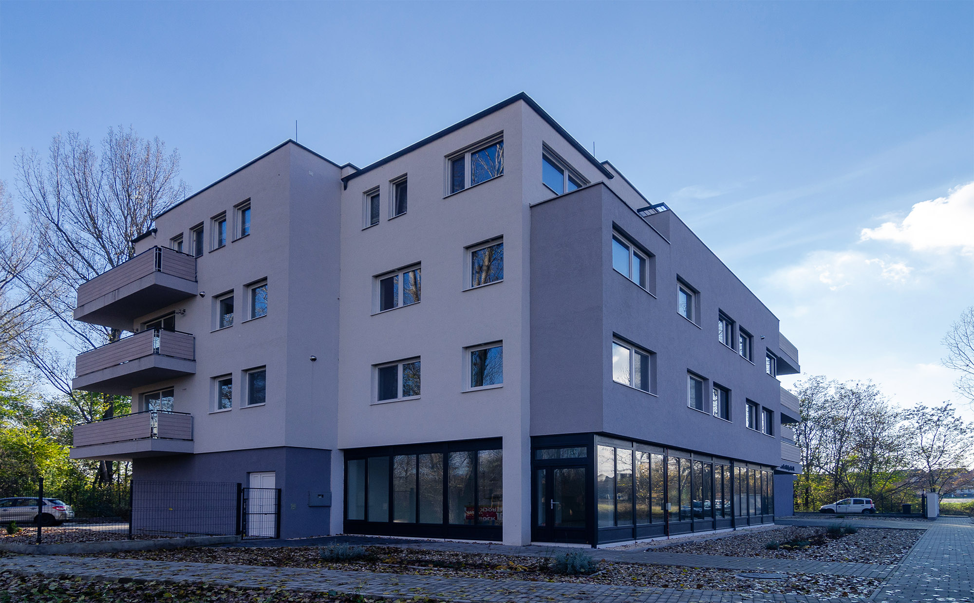 ERZSÉBET KIRÁLYNÉ TÉRI TÁRSASHÁZ