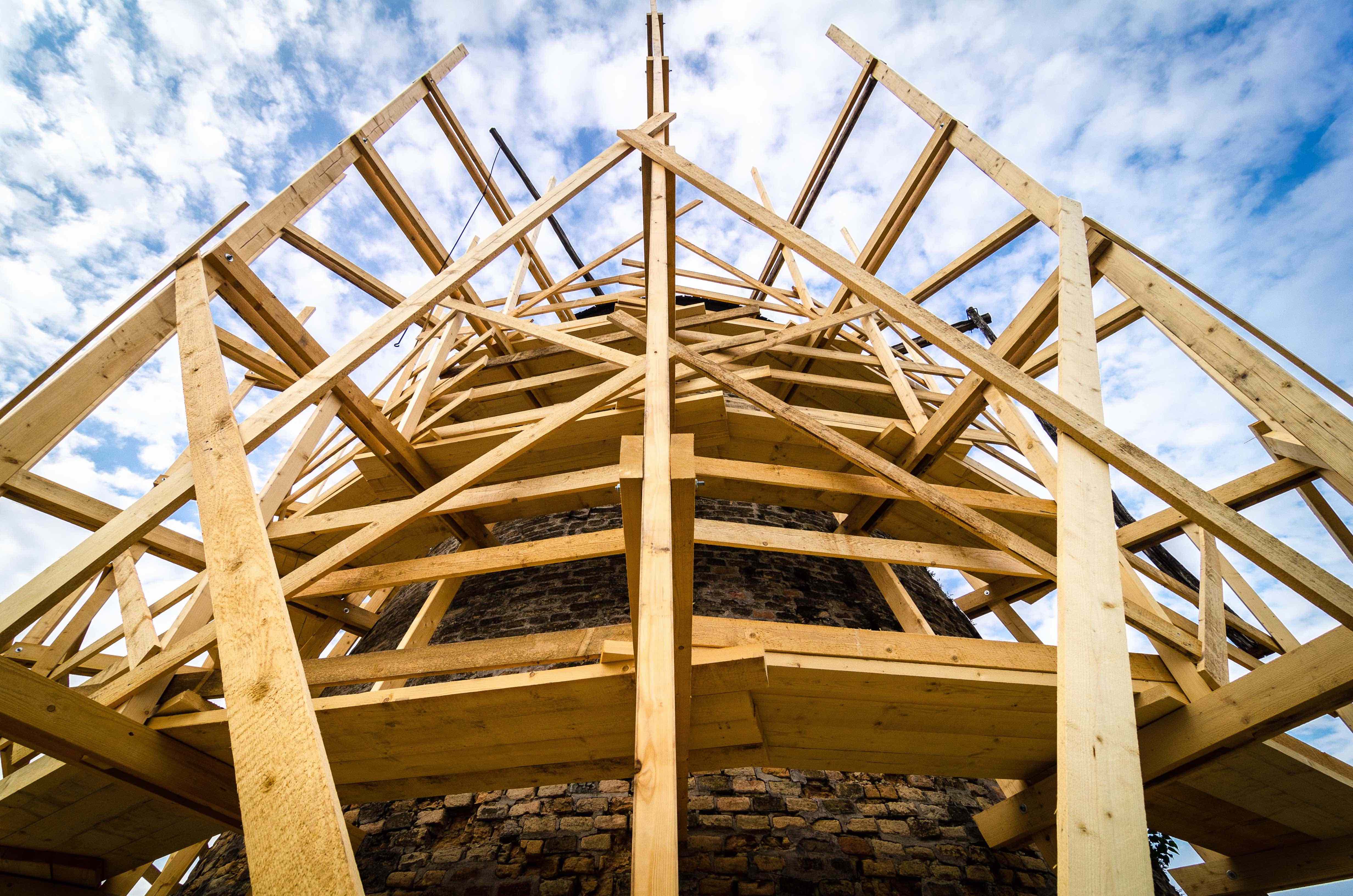 SÁFRIK-FÉLE SZÉLMALOM MEGMENTÉSE