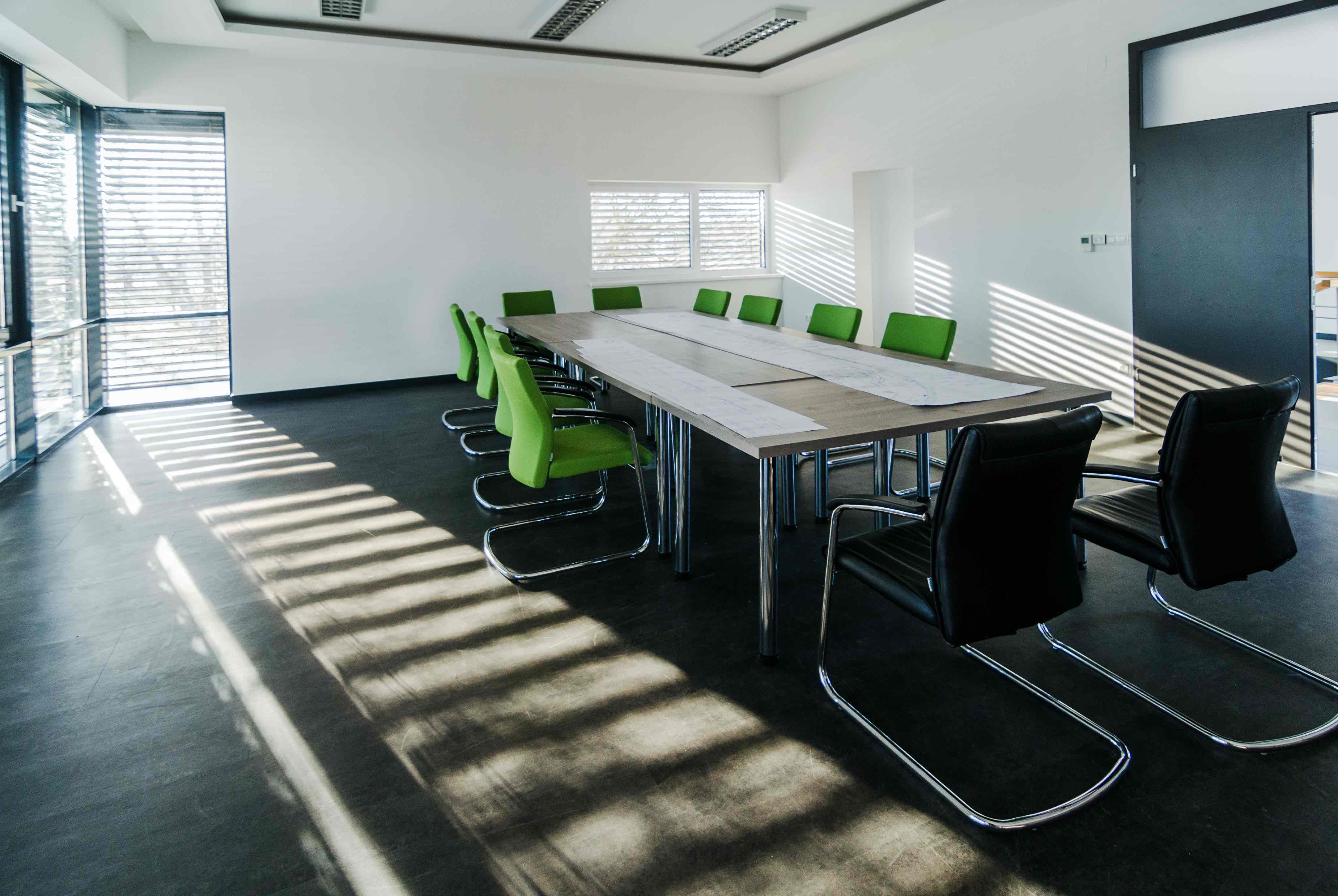 VÍZÉPSZOLG KFT. IRODAHÁZ