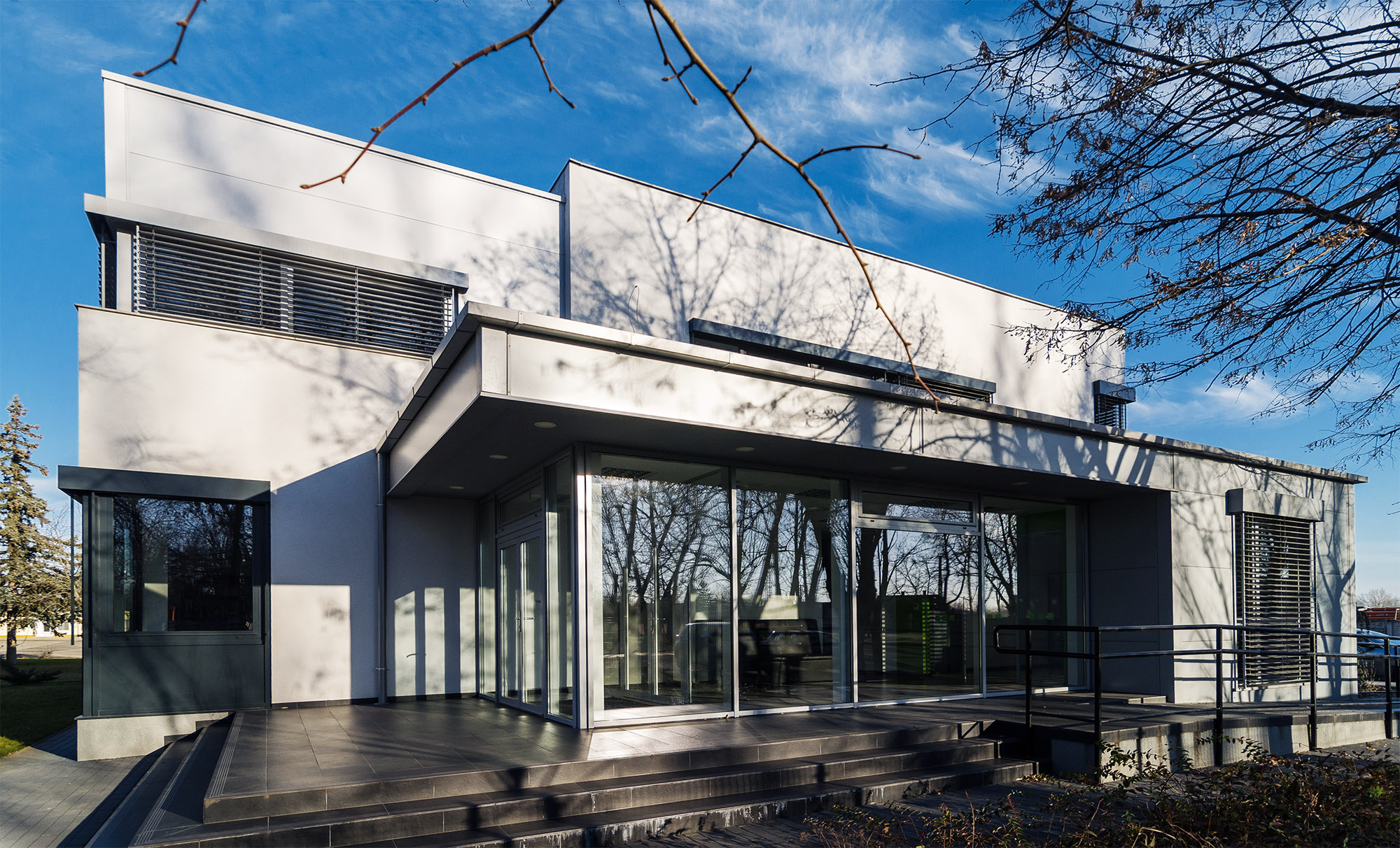 VÍZÉPSZOLG KFT. IRODAHÁZ