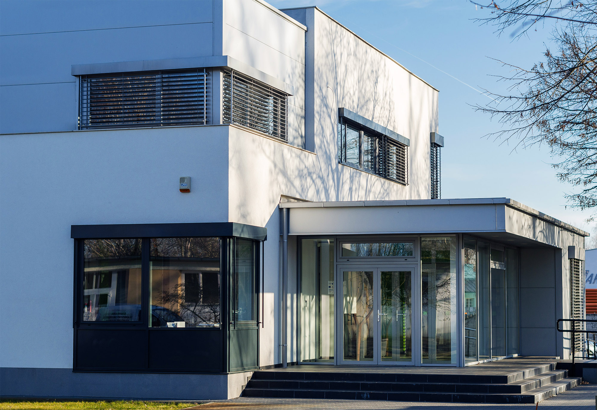 VÍZÉPSZOLG KFT. IRODAHÁZ